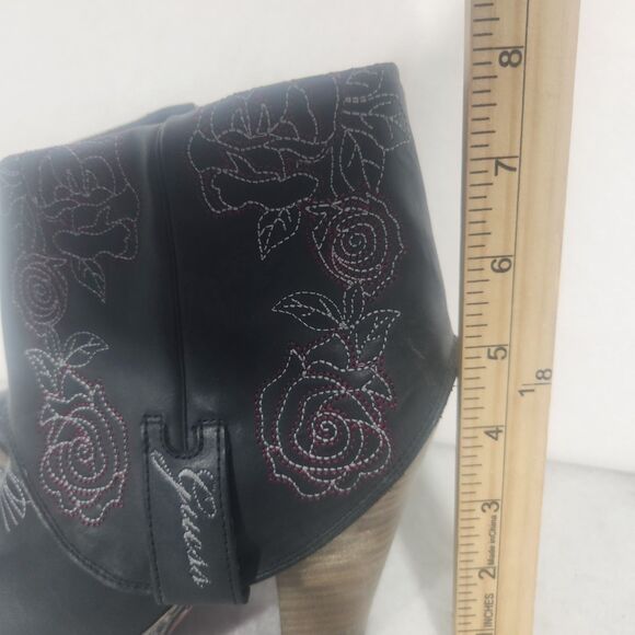 Guess By Marciano Black Floral Zip Up Ankle  Cowgirl Boots Pointed Toe 8 - Picture 10 of 10